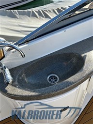 Regal 2665 2008 (17)