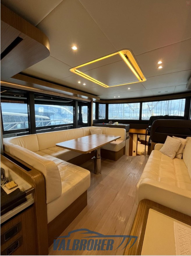 Absolute Nav 52 2016 (4)