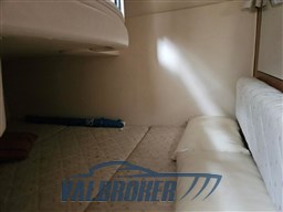 Sea Ray 315 sundancer 2002 (11)