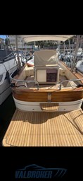 Cantiere Tirrenia, Viveur 28 (3)