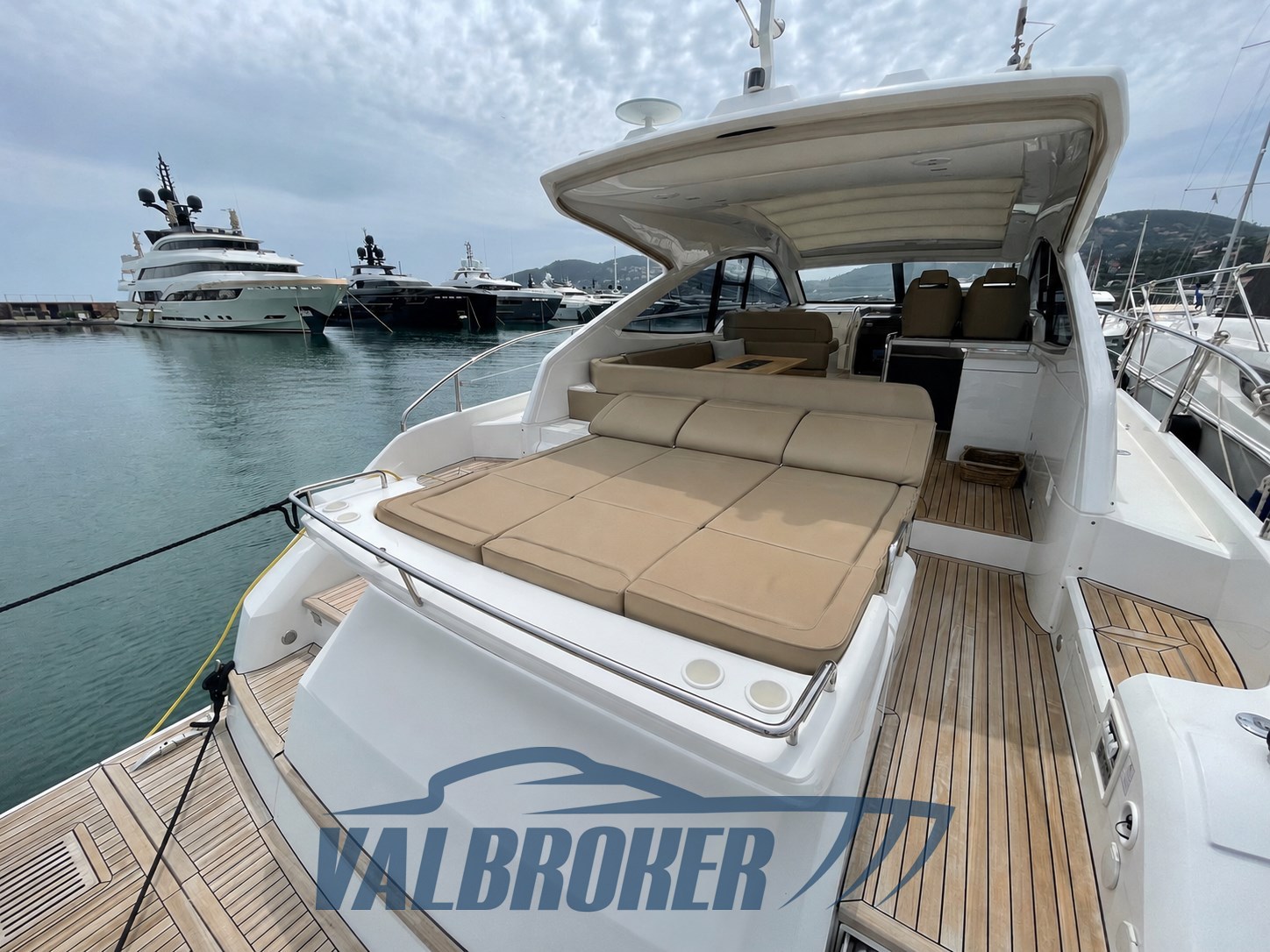 Fairline Targa 48 2015 (2)