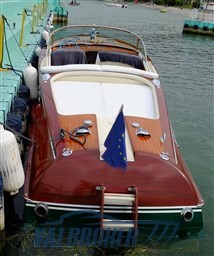 Riva Tritone Valbroker (30) (Copy)