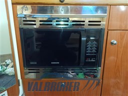 Sealine S 34 model year 2004 (29)