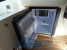 Sealine S 34 model year 2004 (28)