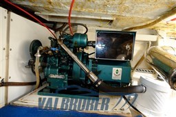 Tecnomarine C42 Valbroker (247)