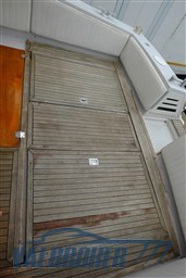 Tecnomarine C42 Valbroker (206)