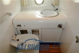 Tecnomarine C42 Valbroker (50)