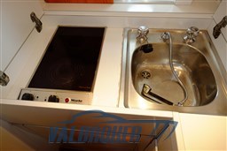 Tecnomarine C42 Valbroker (65)