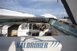 Sea Ray 370-1997-Valbroker (12)