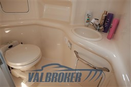 sea ray 310 interni valbroker (15)