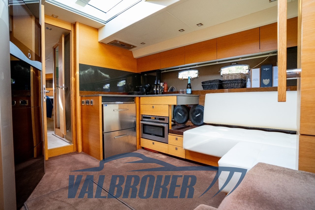 Fairline Targa 64 GT 2008 (13)