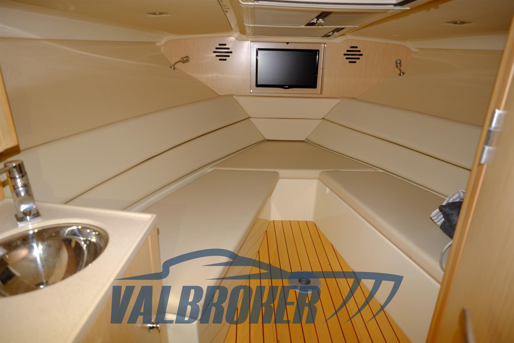 Chris Craft 32 Corsair (234)