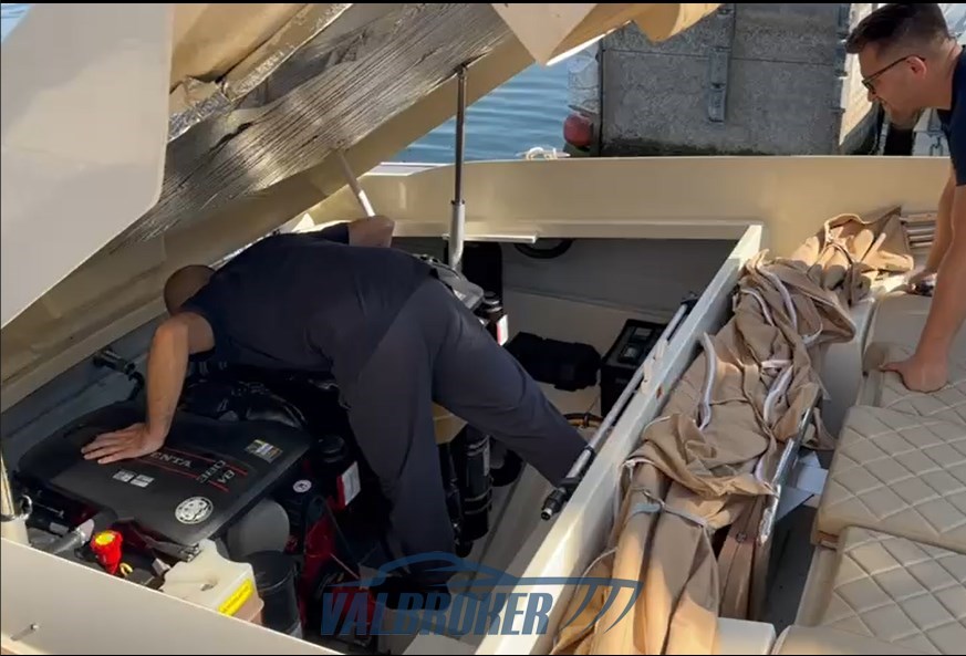 lake trial chris craft 32 (1)