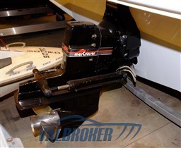 Sea Ray 200 Valbroker (8).JPG