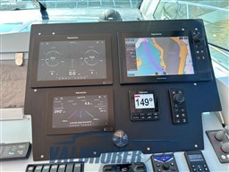 Sealine sc 38 2007 esterni (9)