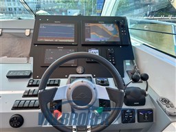 Sealine sc 38 2007 esterni (5)