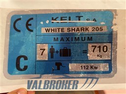 White Shark 205 (15)