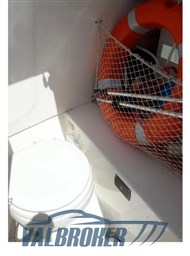 White Shark 205 (19)