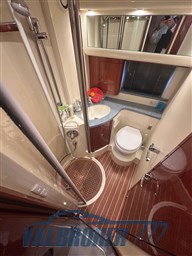 Fairline Phantom 40 interni (3)