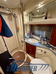 Fairline Phantom 40 Liguria (15)