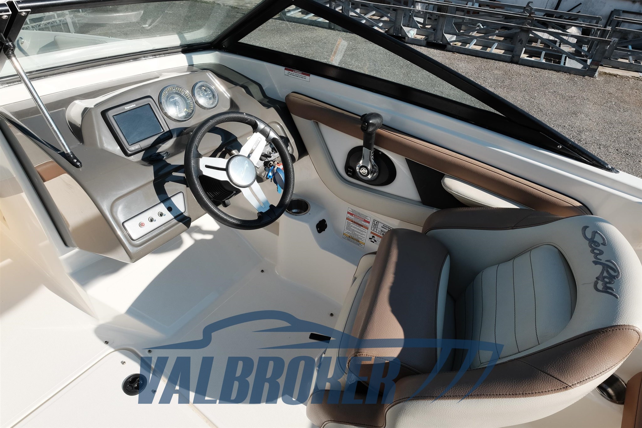 sea ray 190 lago maggiore esterni (17)