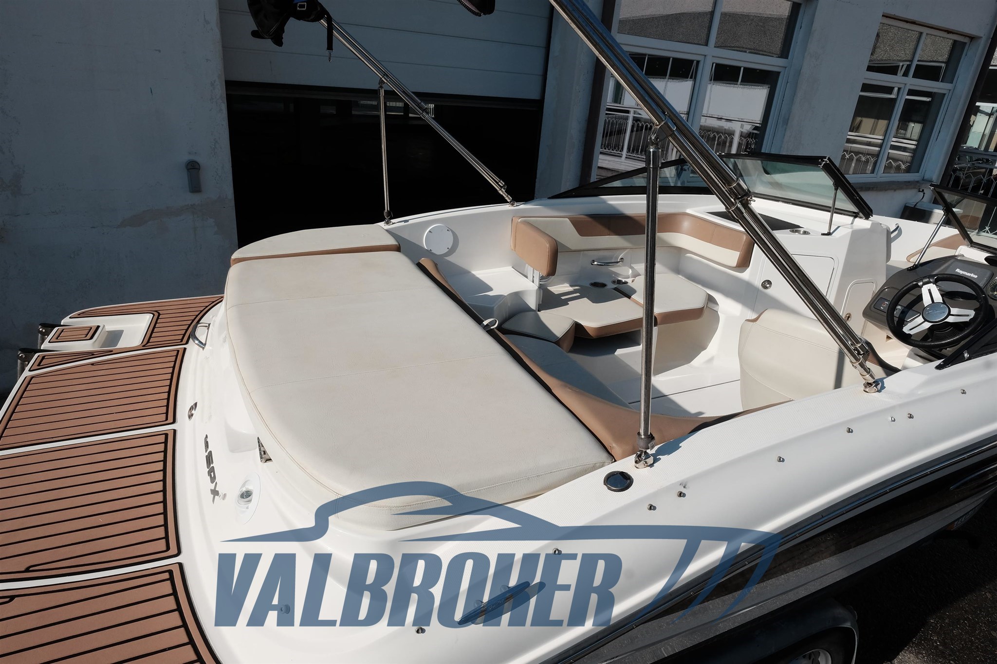 sea ray 190 lago maggiore esterni (13)