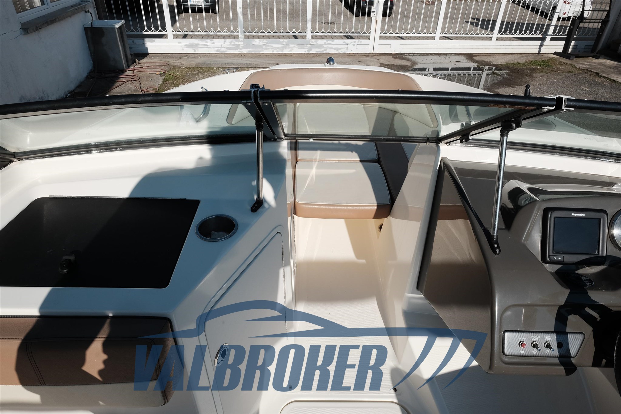 sea ray 190 lago maggiore esterni (19)