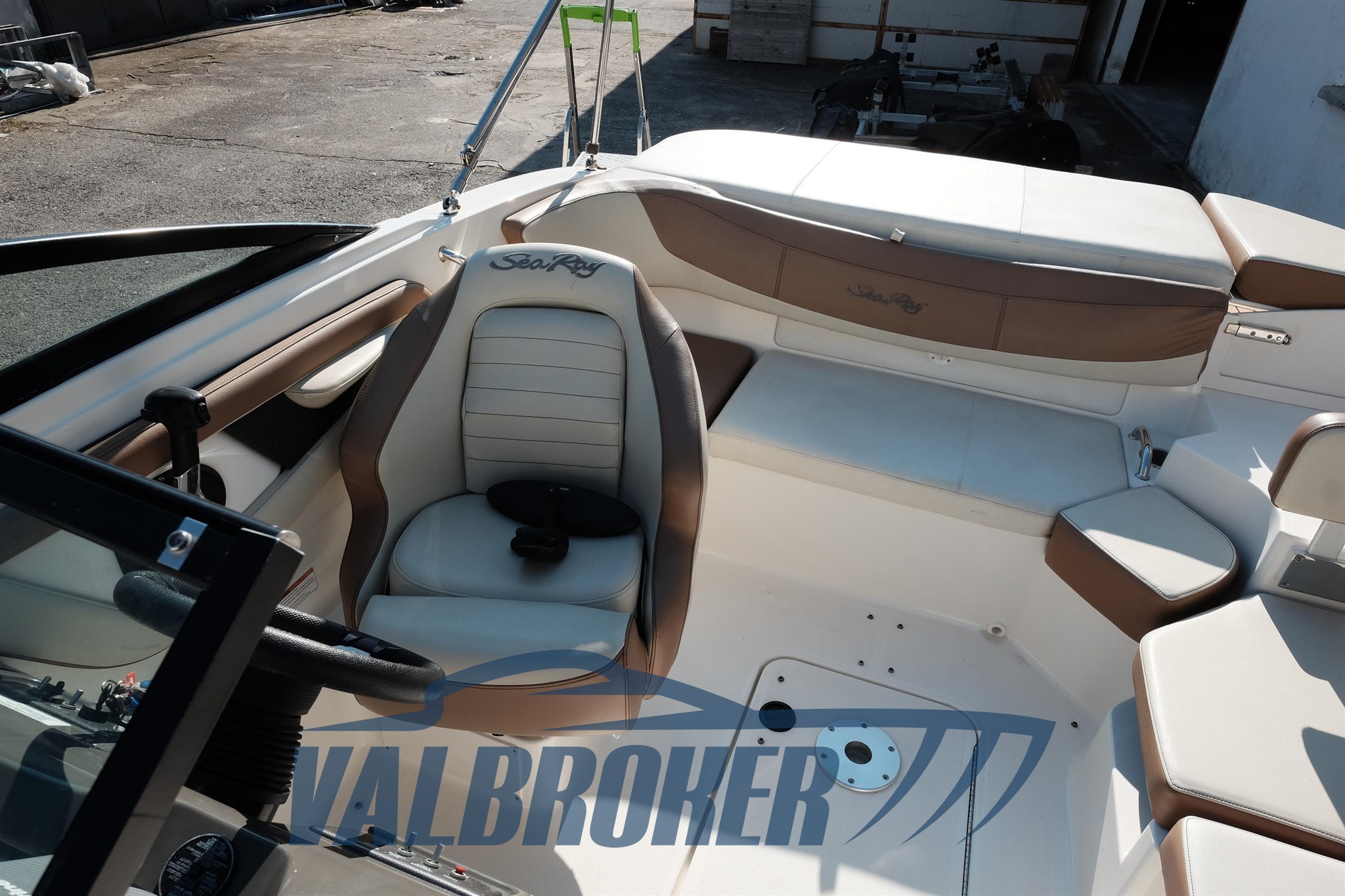 sea ray 190 lago maggiore esterni (31)