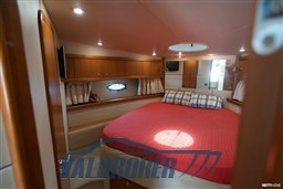 Sunseeker Portofino 47 2008 (9)