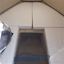 Bayliner 702 Cuddy (12)