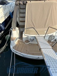 Sealine f 37 2004 esterni (29)