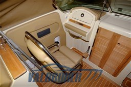Chris Craft 32 Corsair (199)