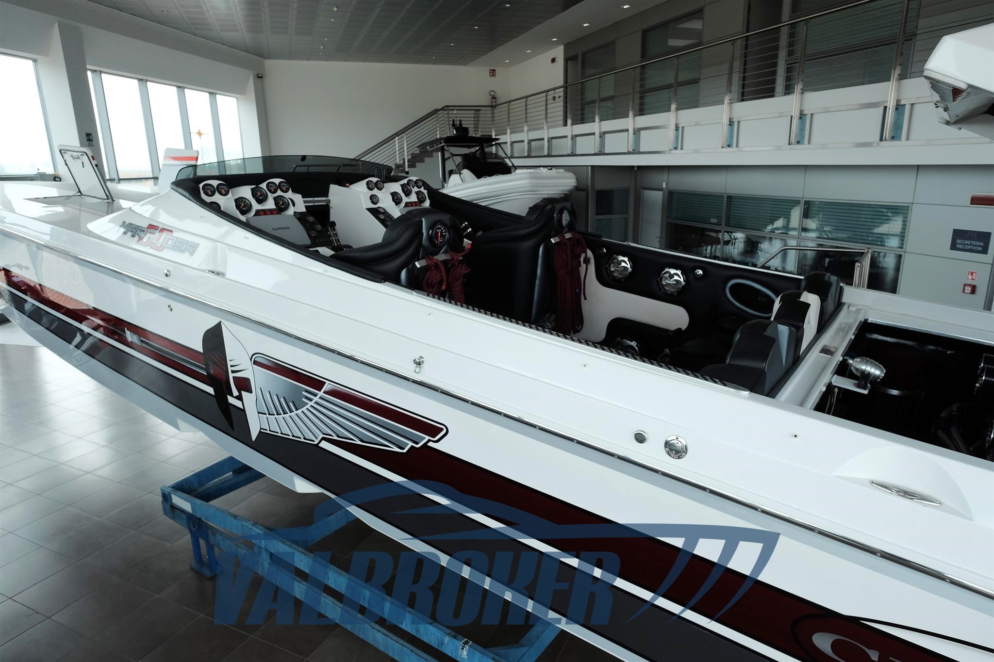 Cigarette 50 Marauder 2009 valbroker (4)