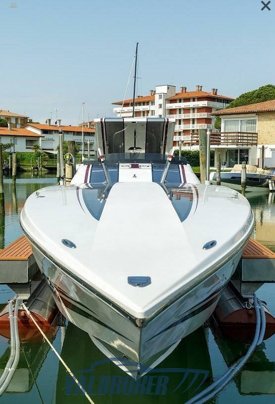 Cigarette 50 Marauder 2009 valbroker (3)