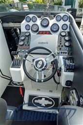 Cigarette 50 Marauder 2009 (21)