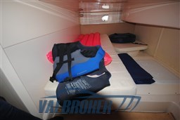 Sessa Oyster 35-2004-Valbroker (48)