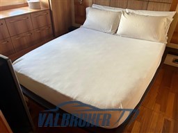 Absolute 56 2007 (11)