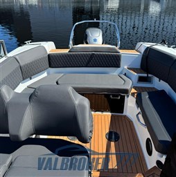 Silver raptor 2023 (1)