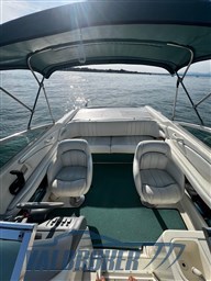 Sea Ray 220 (18)