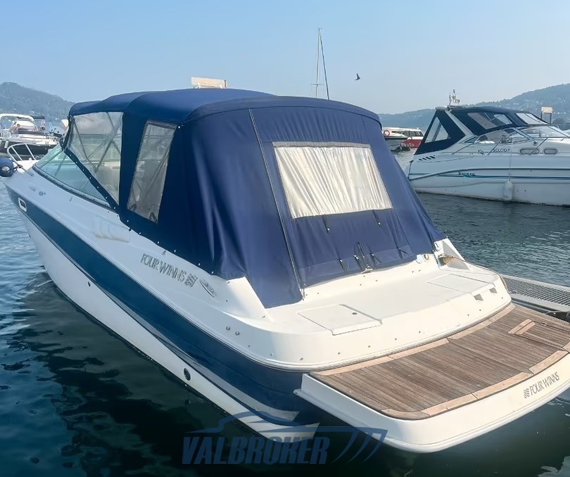 Four winns 285 Lago Maggiore (4)