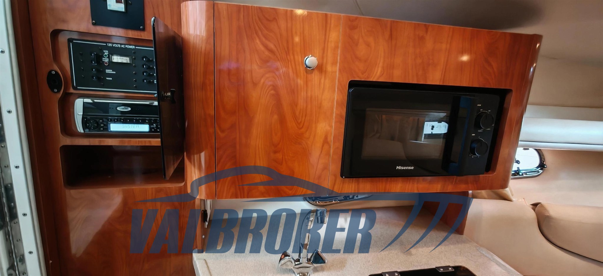 Four Winns 248 Vista (26)