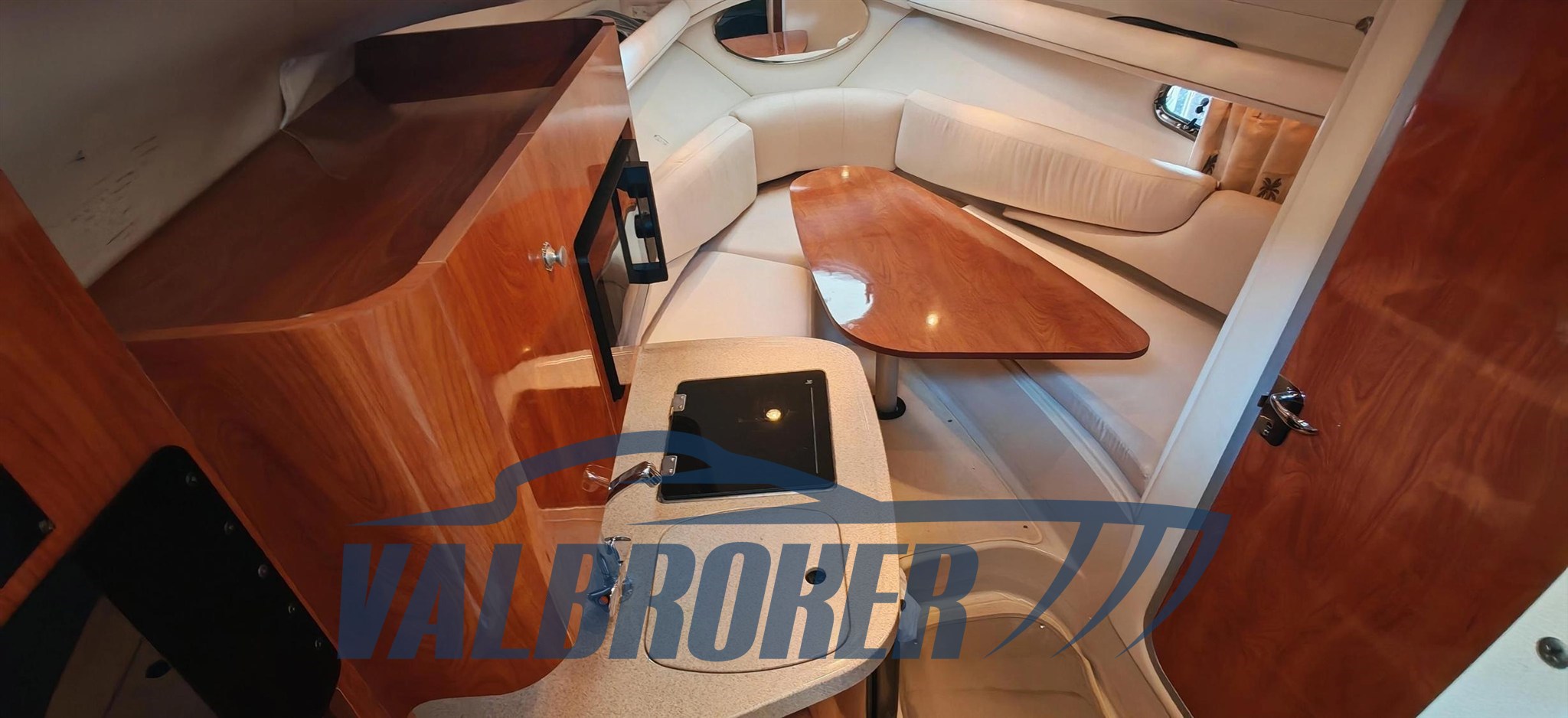 Four Winns 248 Vista (20)