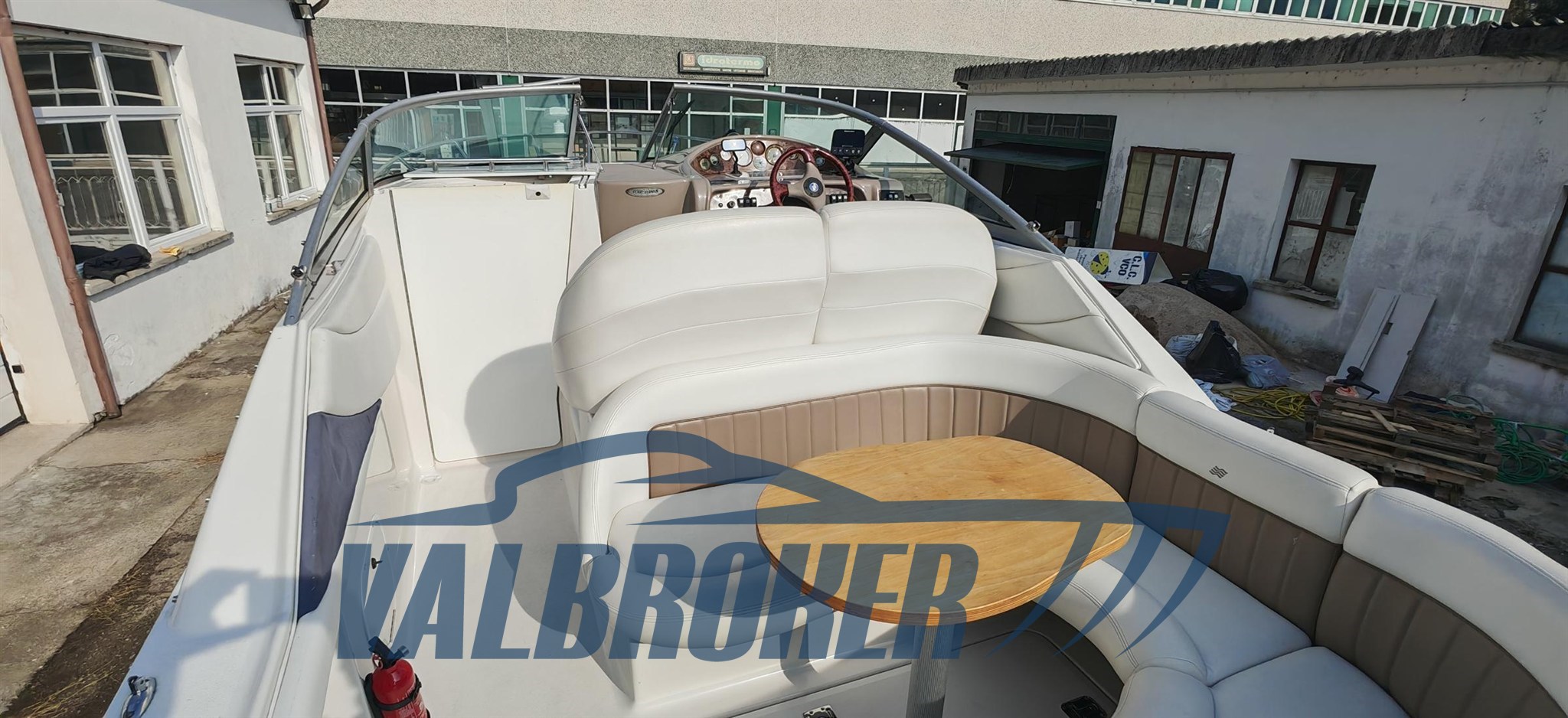 Four Winns 248 Vista (69)