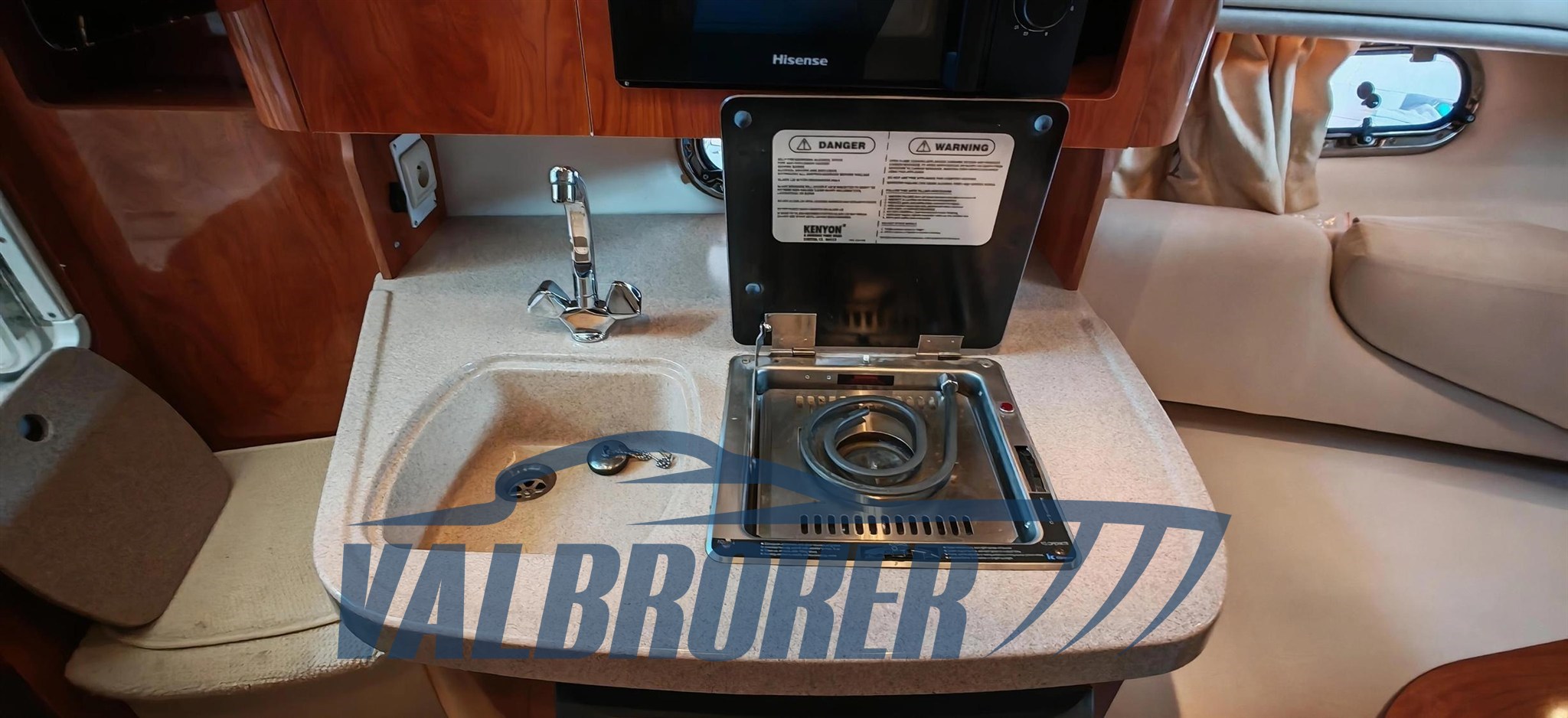 Four Winns 248 Vista (36)