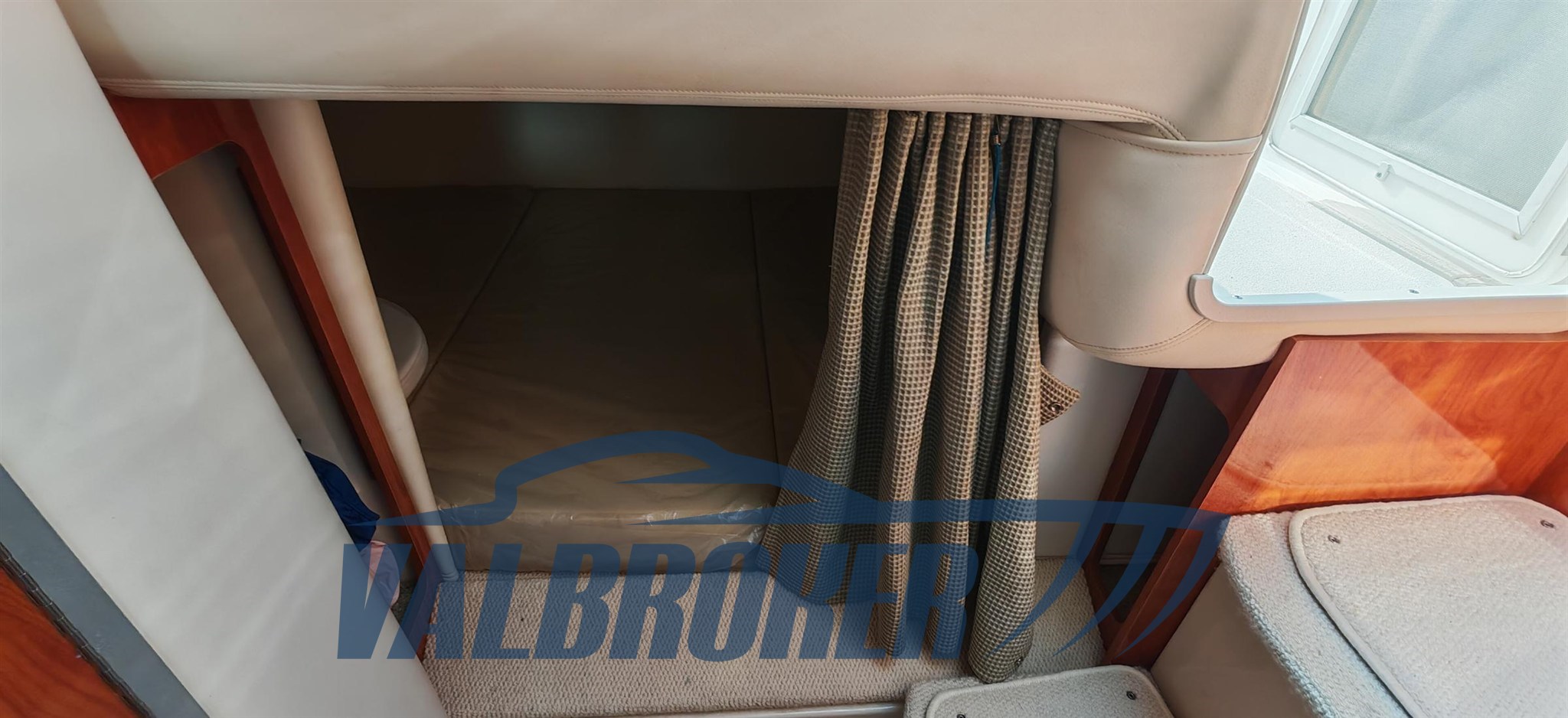 Four Winns 248 Vista (5)