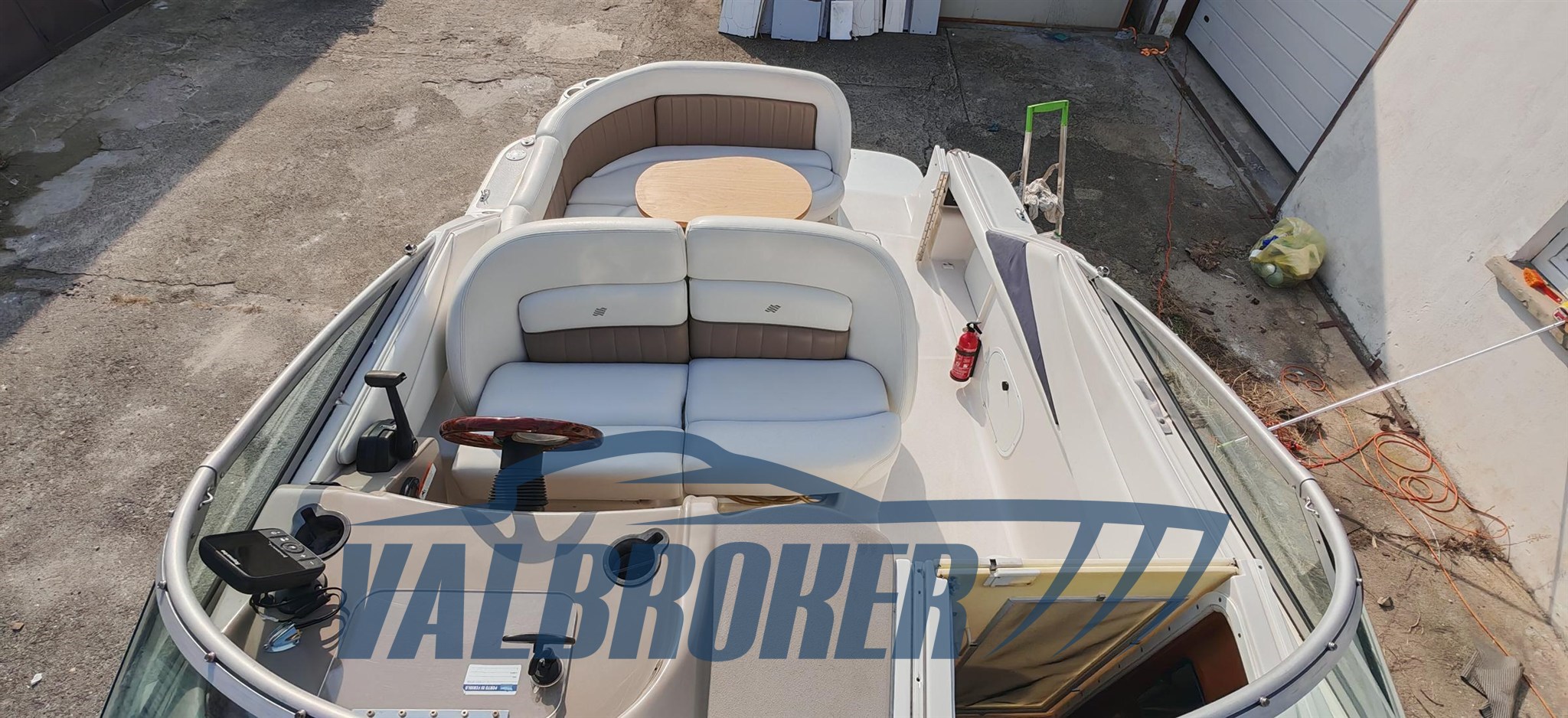 Four Winns 248 Vista (77)