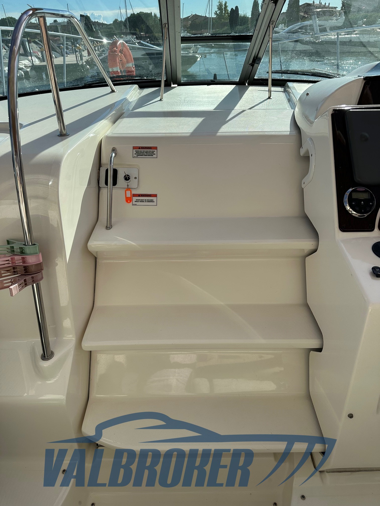 nuove foto sea ray 355 (6)