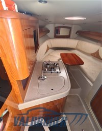 Four Winns 278 2006 interni (6)