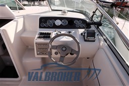 Crownline 268 Valbroker (4)