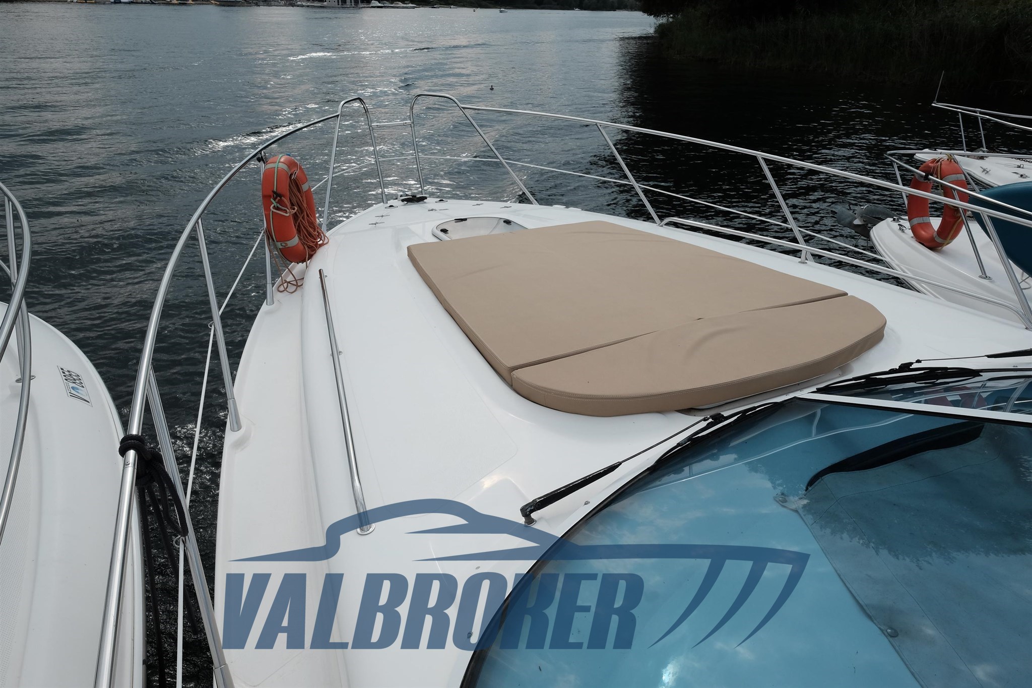 Sealine s 34 model year 2004 (87)